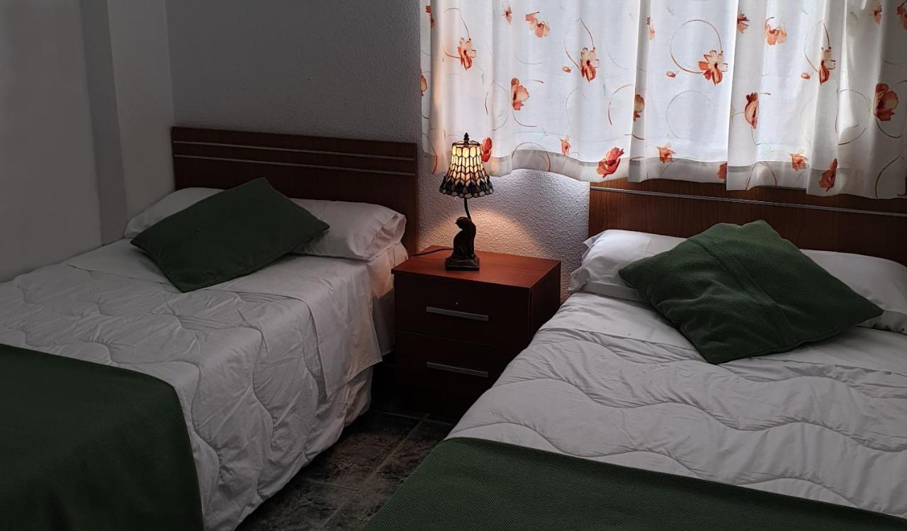 Cristimar - Stunning Vacation Rental Home For Families & Friends 로스크리스티아노스 외부 사진
